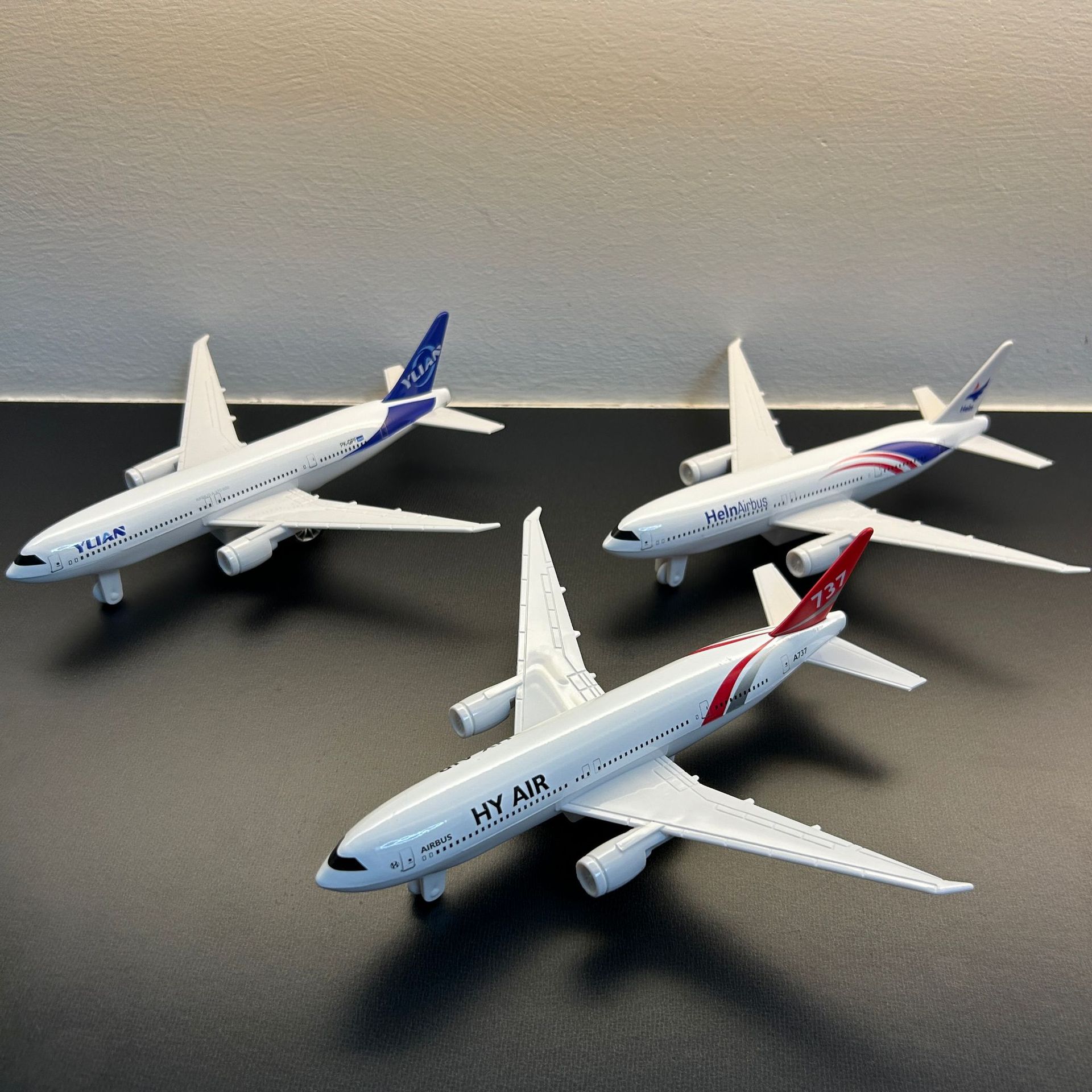 Model Airplane Plastic - Model Penerbangan Miniatur Mainan Anak-anak Pesawat